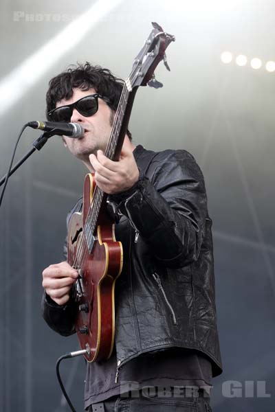 BLACK REBEL MOTORCYCLE CLUB - 2018-07-21 - PARIS - Hippodrome de Longchamp - Main Stage 2 - Robert Levon Been